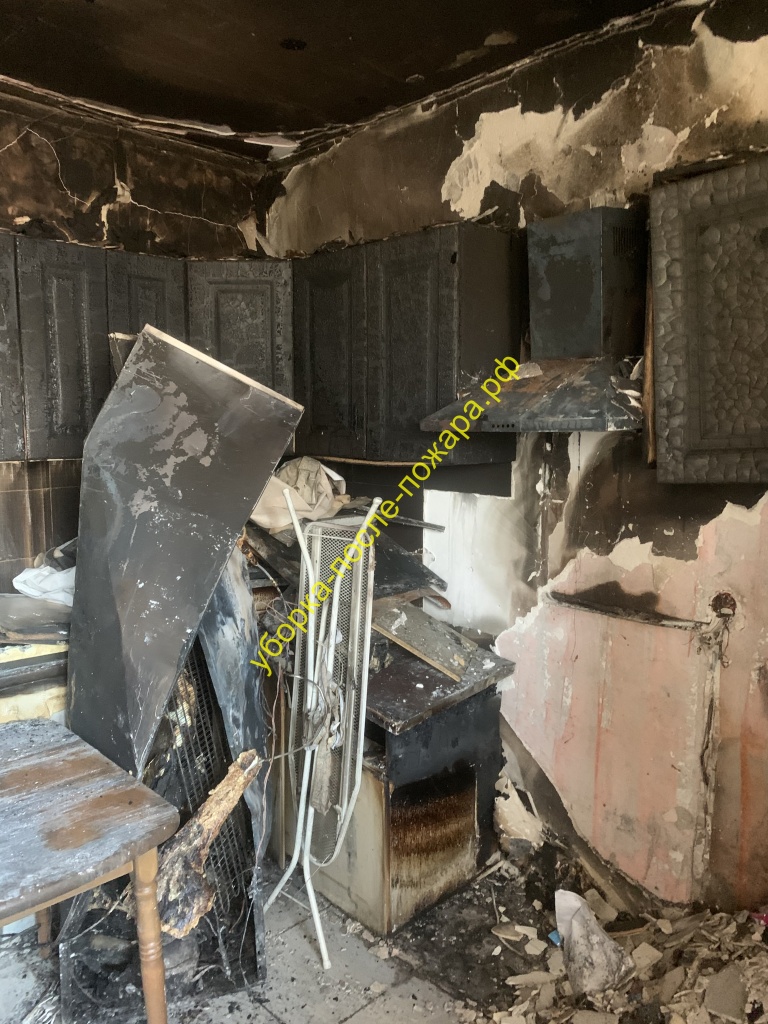 Кухонный гарнитур сгорел в квартире